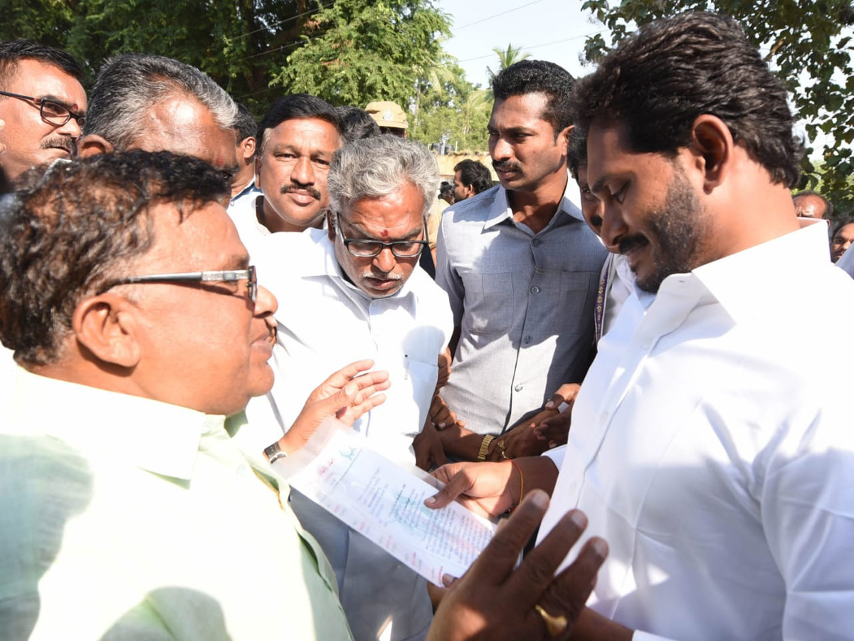 YS jagan padayatra photo gallery - Sakshi2