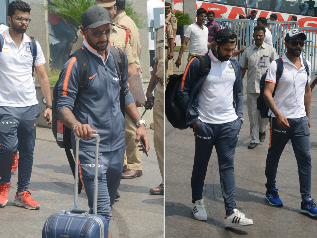 Indian cricket team arrives in Vizag ahead of second ODI Photo Gallery - Sakshi10