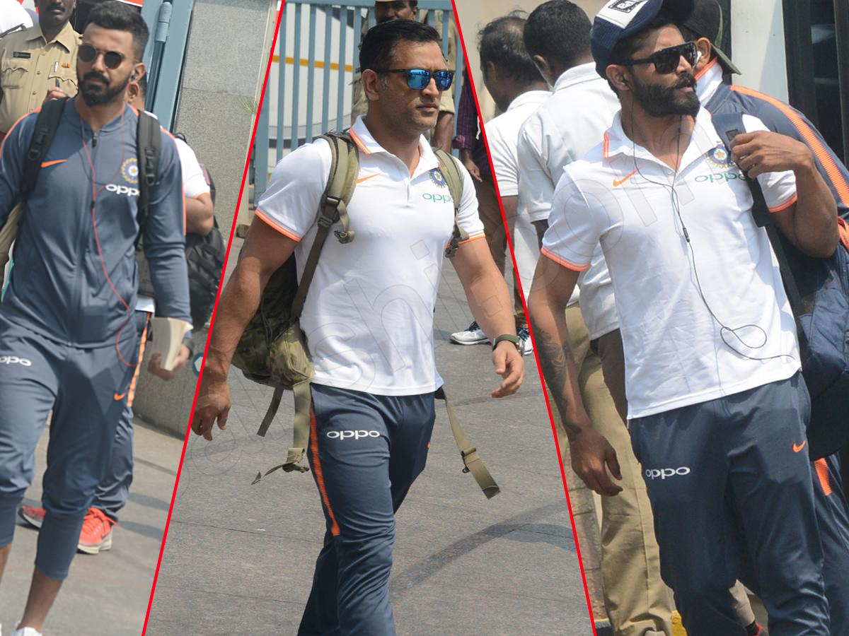 Indian cricket team arrives in Vizag ahead of second ODI Photo Gallery - Sakshi1