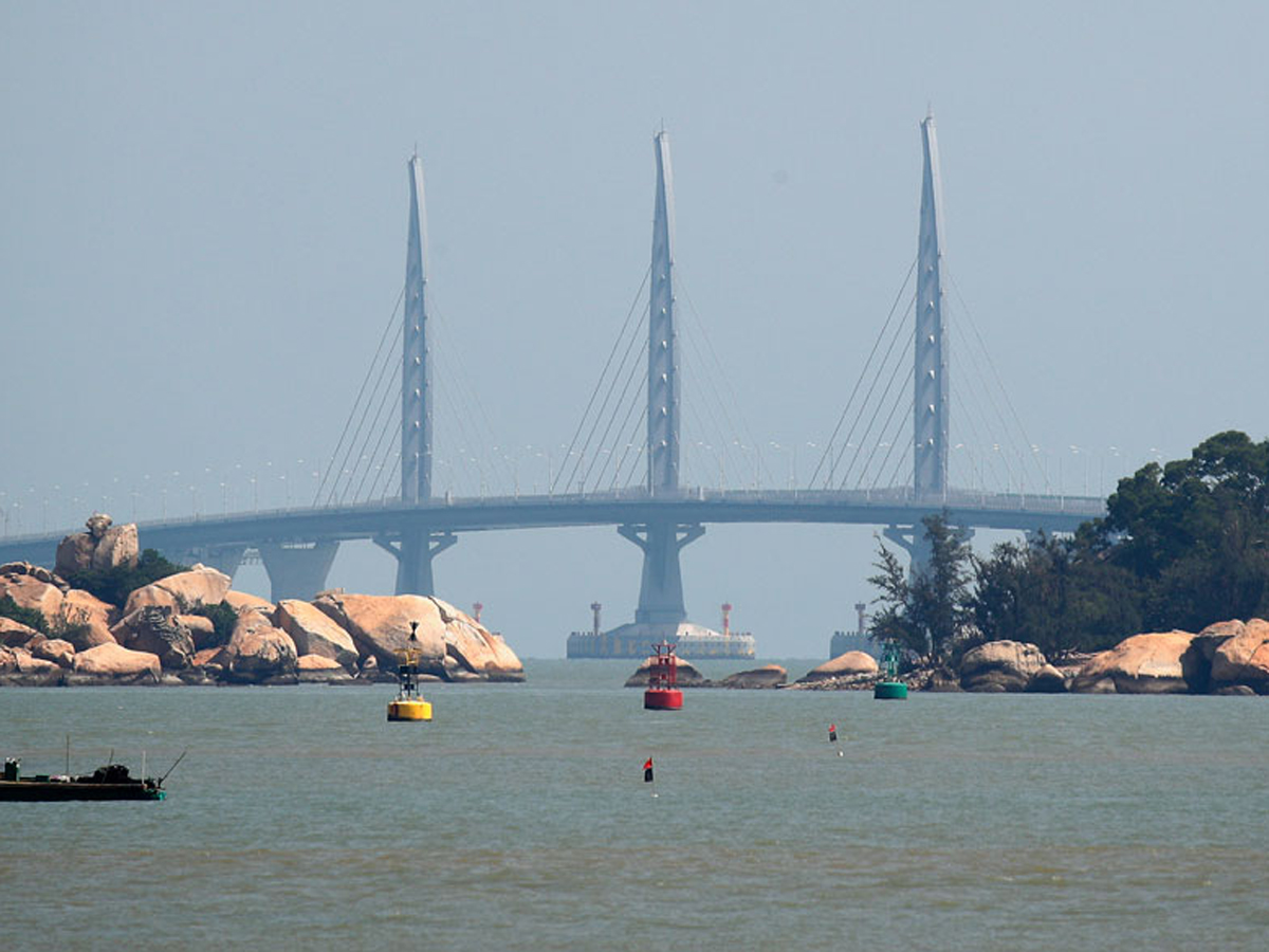 Worlds Longest Sea Crossing Bridge Between Hong Kong and China Photo Gallery - Sakshi11