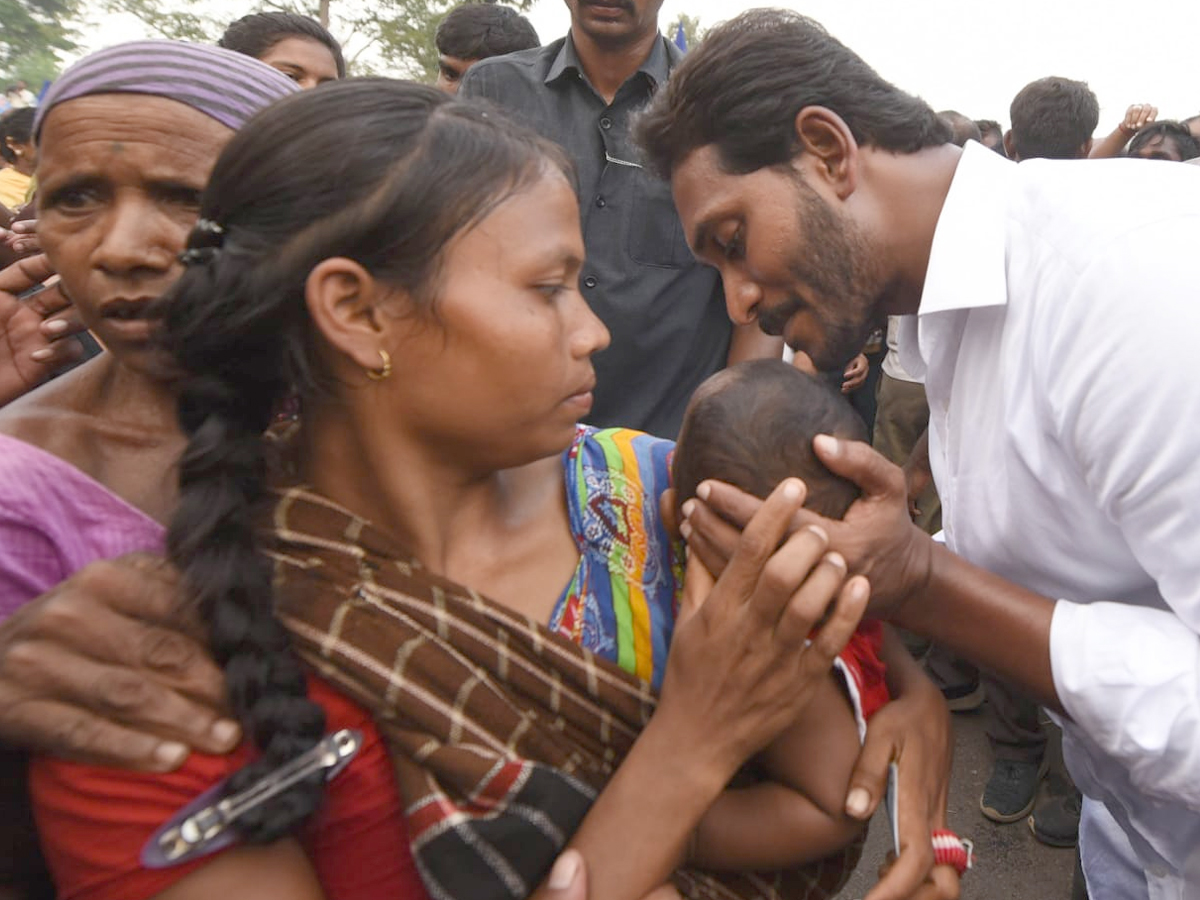 YS Jagan PrajaSankalpaYatra Day 293th Photo Gallery - Sakshi31