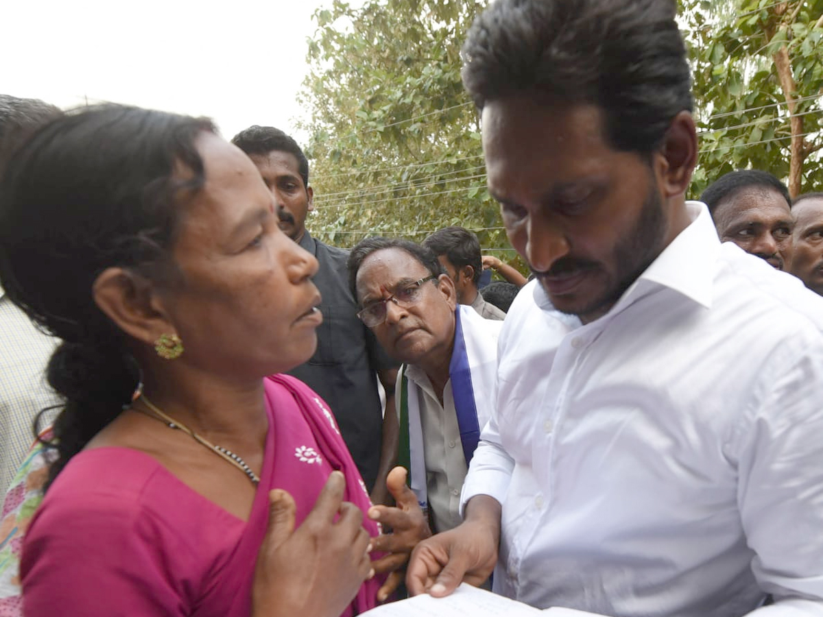 YS Jagan PrajaSankalpaYatra Day 293th Photo Gallery - Sakshi38