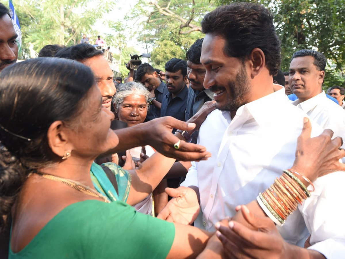 YS jagan padayatra photo gallery - Sakshi3