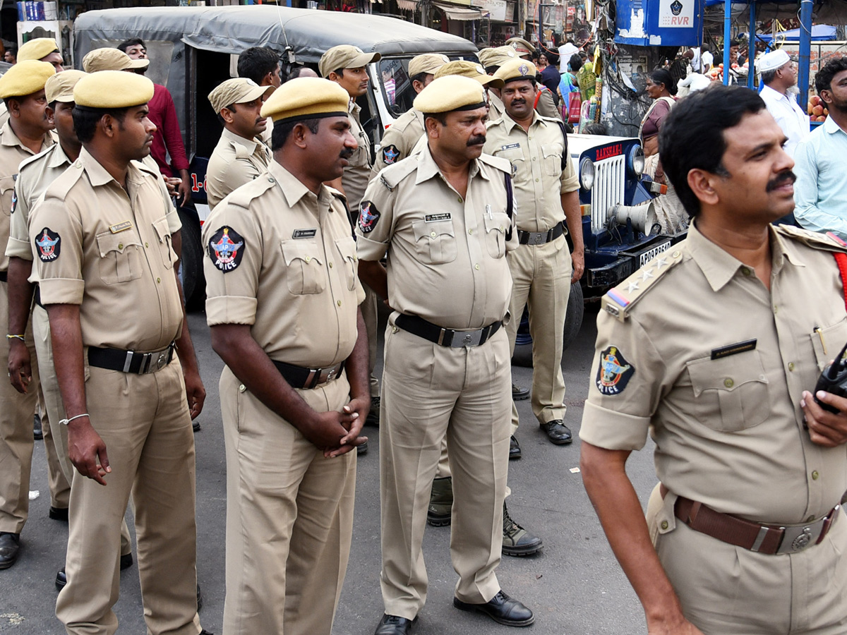 Ysrcp Supporters Protests in Telugu States Photo Gallery - Sakshi30