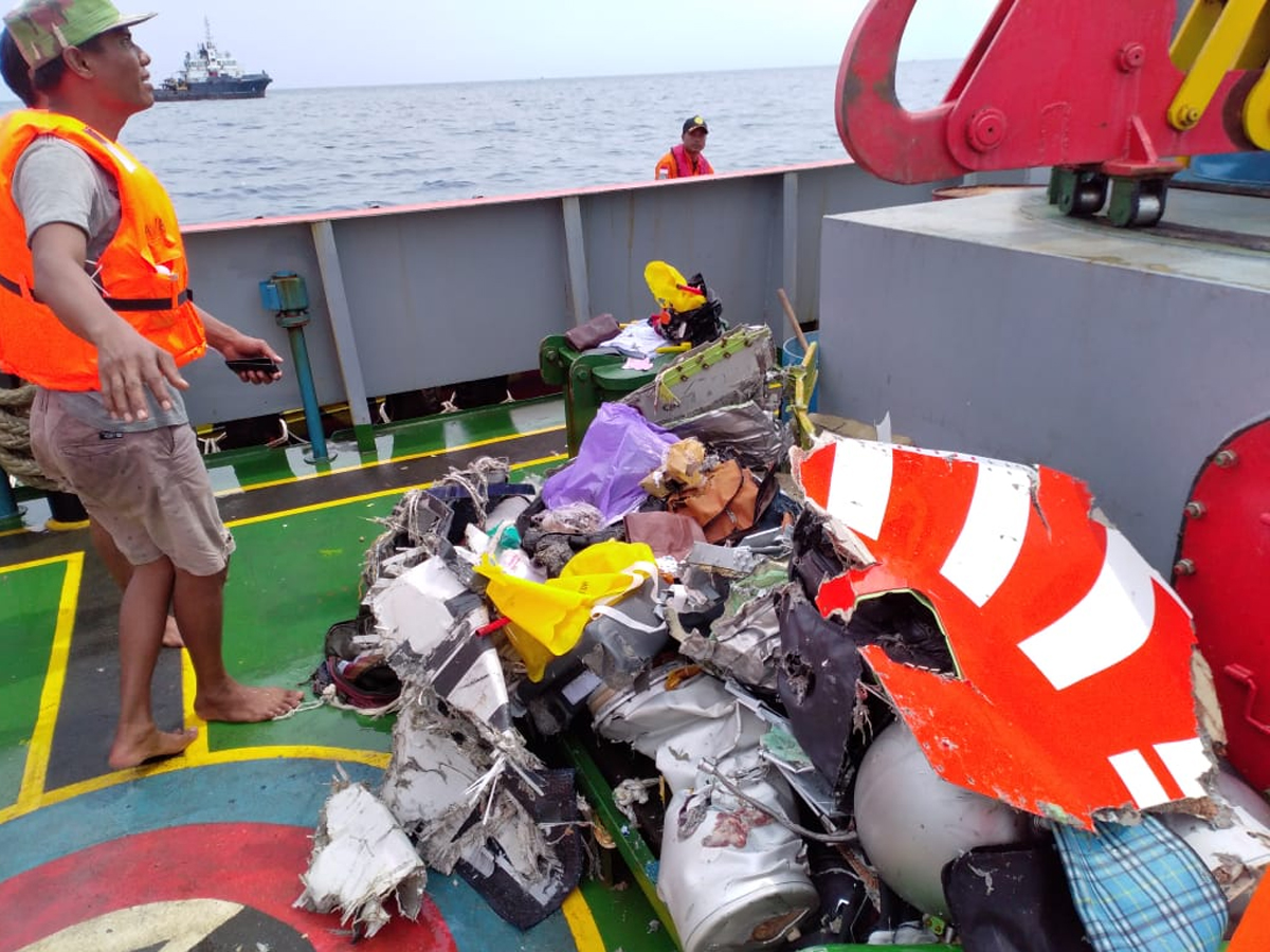 Lion Air Plane Crashes In Indonesia Photo Gallery - Sakshi15