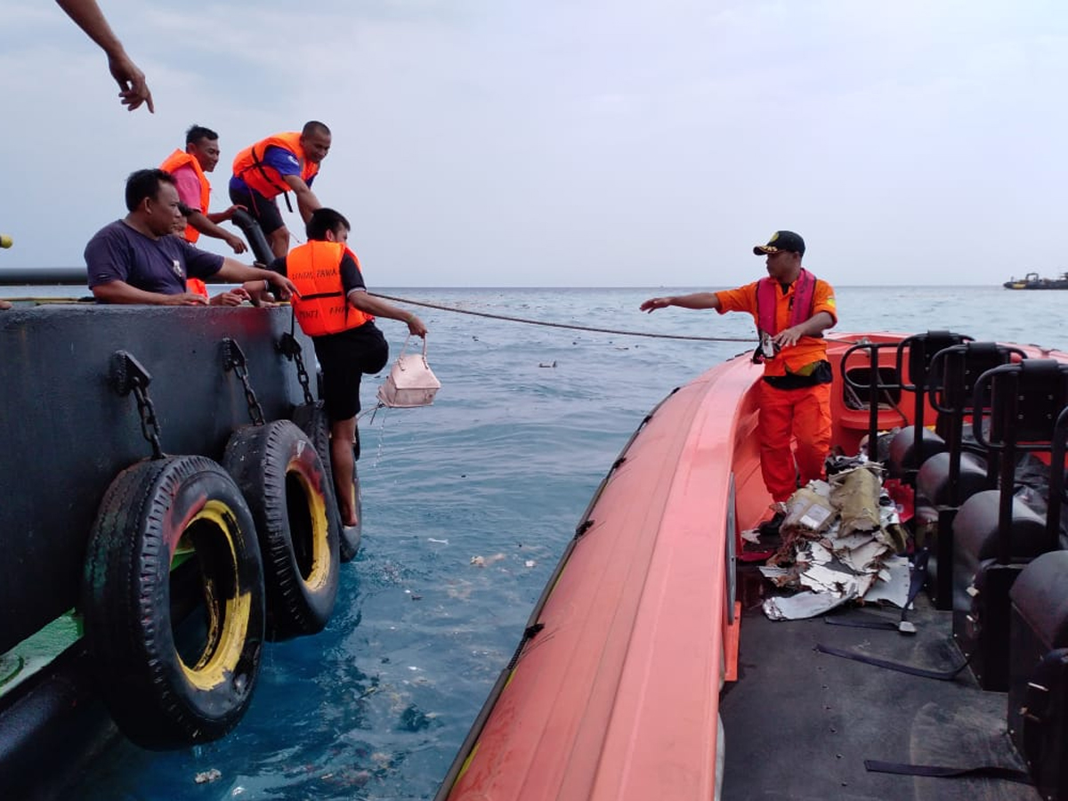 Lion Air Plane Crashes In Indonesia Photo Gallery - Sakshi18