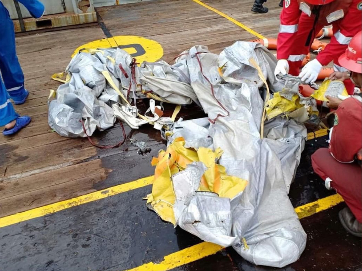 Lion Air Plane Crashes In Indonesia Photo Gallery - Sakshi2