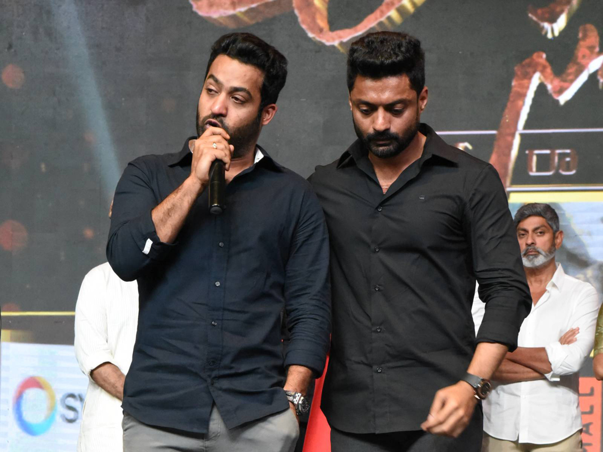 Aravinda Sametha Pre Release Event Stills Photo Gallery - Sakshi4