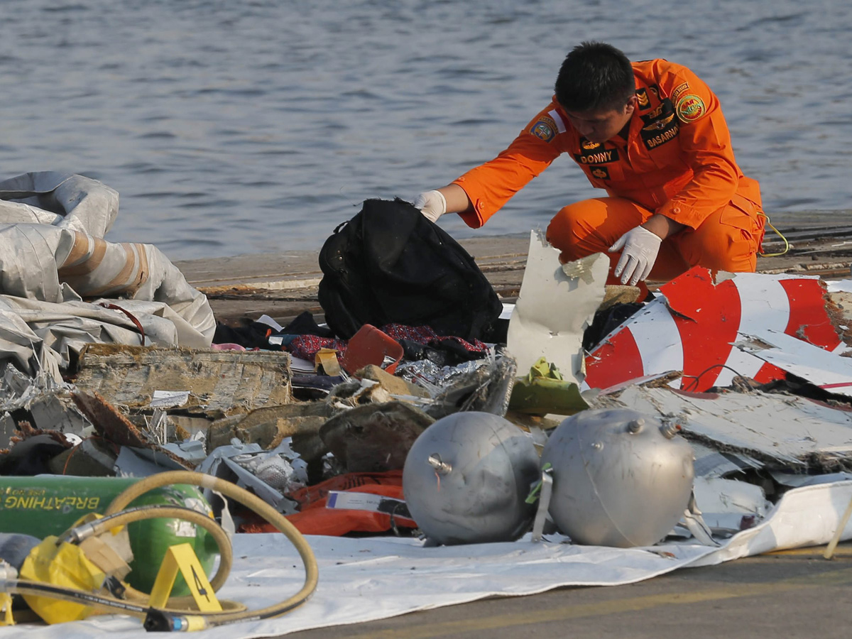 Indonesia Lion Air flight crashed Photo Gallery - Sakshi5