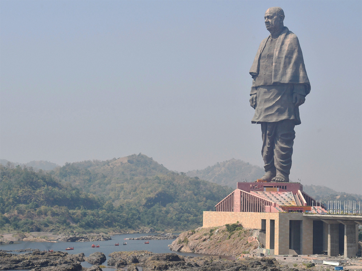 PM Modi Inaugurates Sardar Patel Statue Photo Gallery - Sakshi17