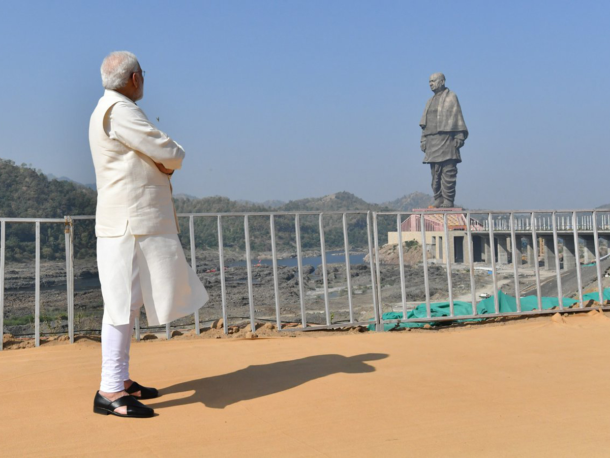 PM Modi Inaugurates Sardar Patel Statue Photo Gallery - Sakshi2