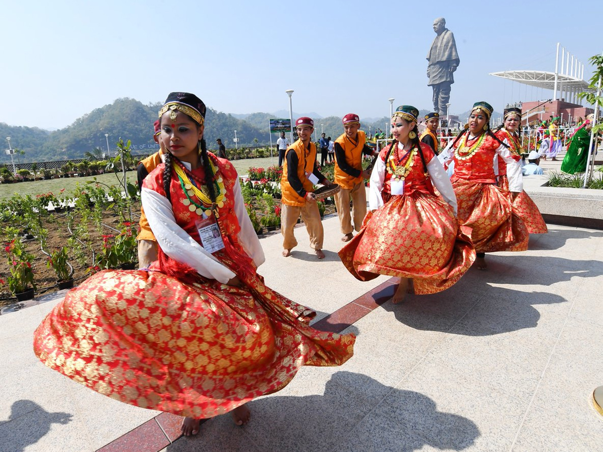 PM Modi Inaugurates Sardar Patel Statue Photo Gallery - Sakshi32