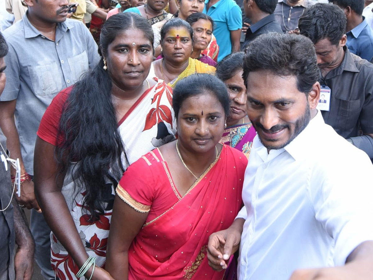 YS jagan padayatra photo gallery - Sakshi5