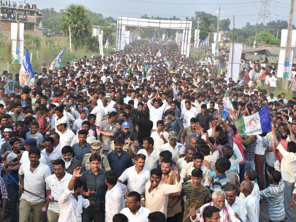 YS jagan padayatra at Vizianagaram photo gallery - Sakshi18