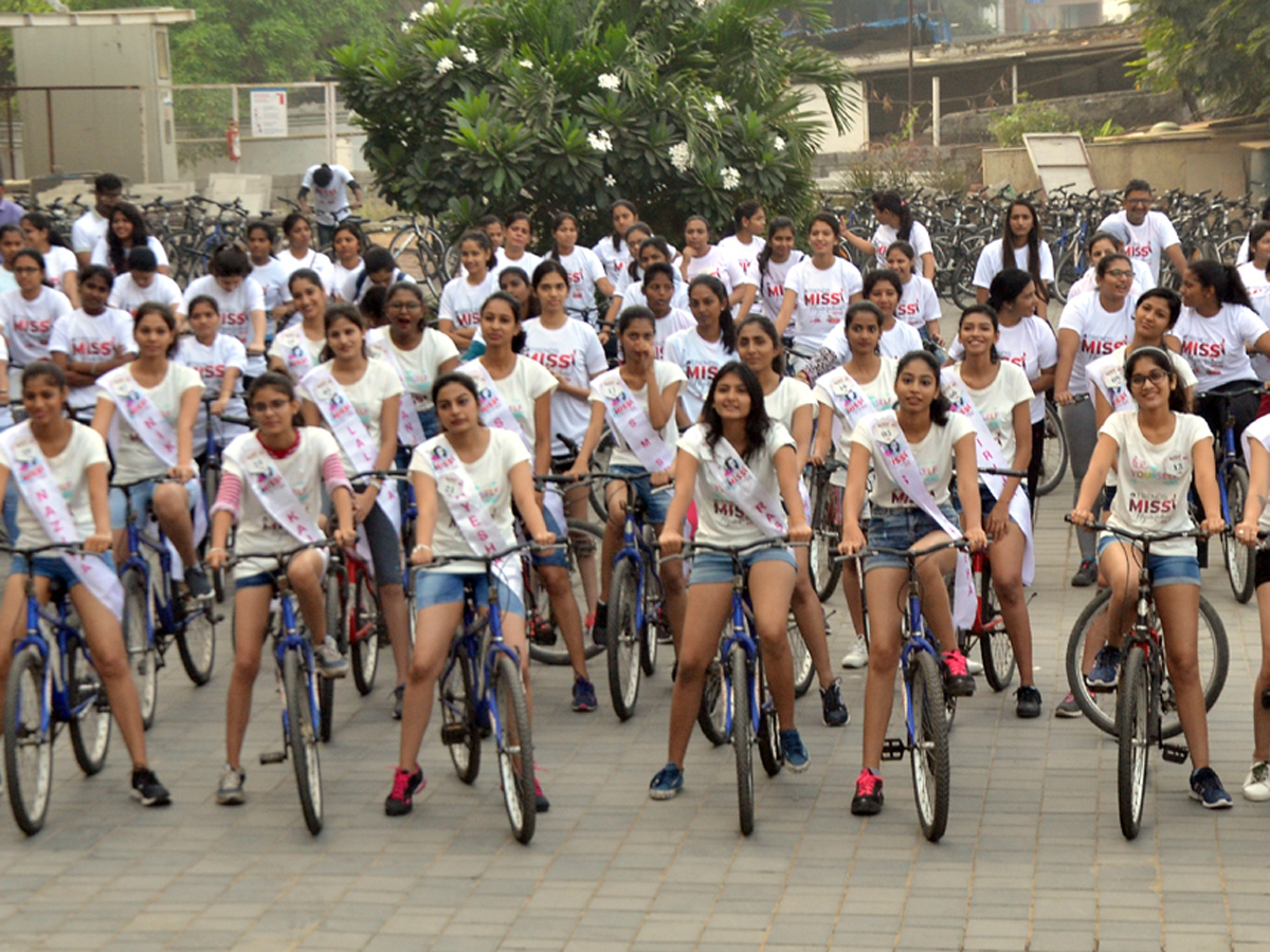 Green Ride With Miss Hyderabad Finalists Photo Gallery - Sakshi12