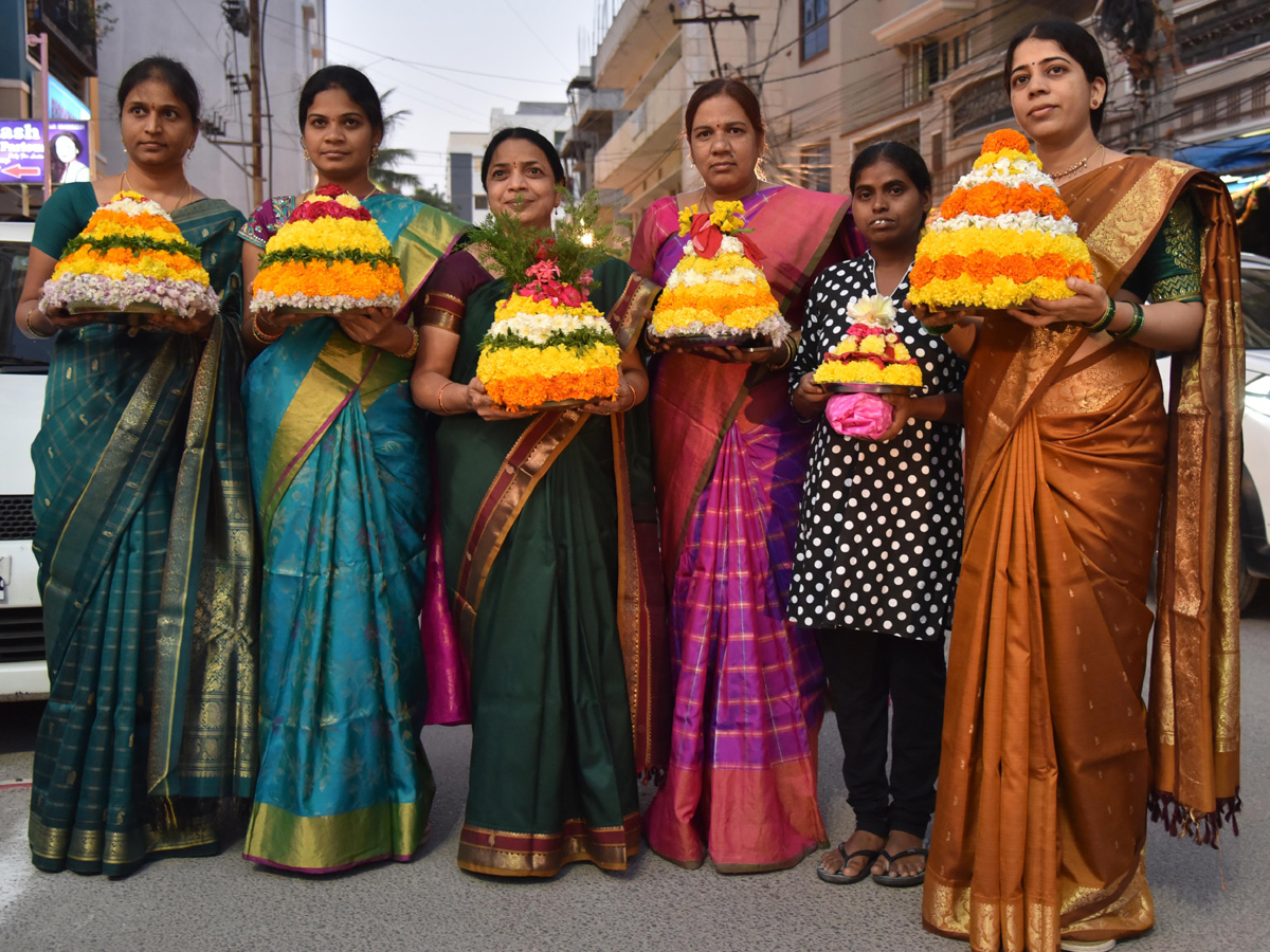 Bathukamma Festival Celebrations In Kukatpally Photo Gallery - Sakshi12