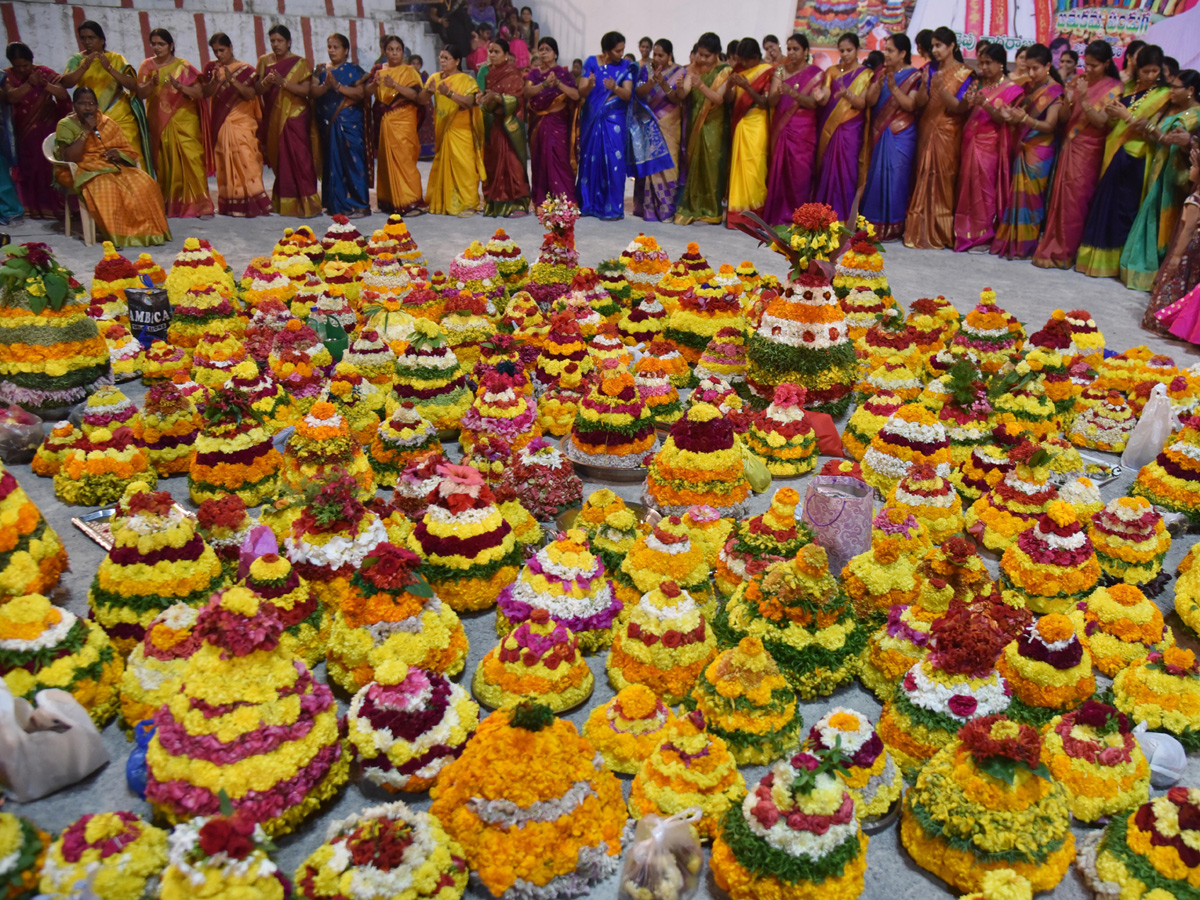 Bathukamma Festival Celebrations In Kukatpally Photo Gallery - Sakshi13