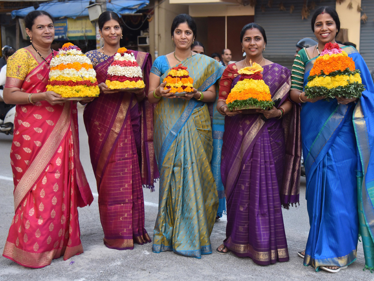 Bathukamma Festival Celebrations In Kukatpally Photo Gallery - Sakshi6