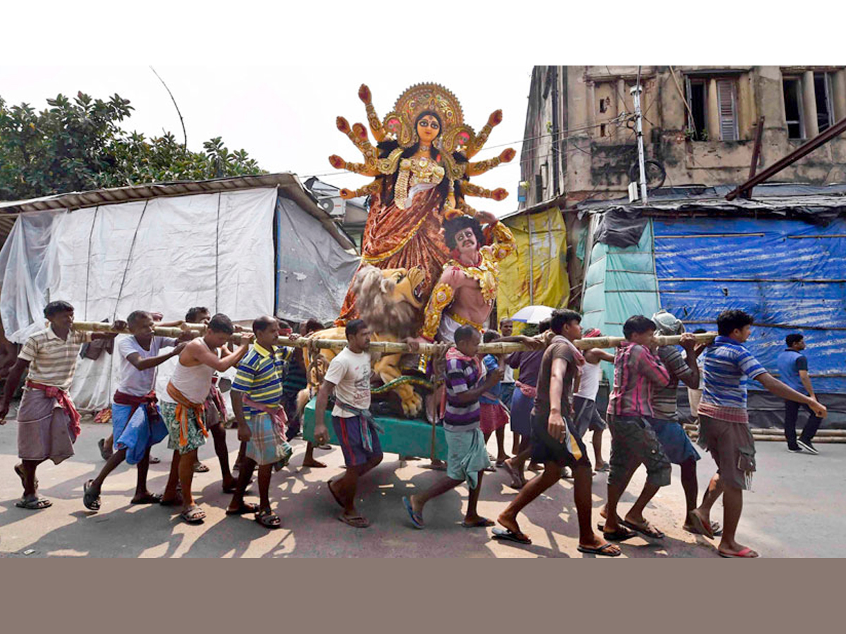 Navaratri 2018: People Gear Up to Celebrate Durga Puja Festival - Sakshi11