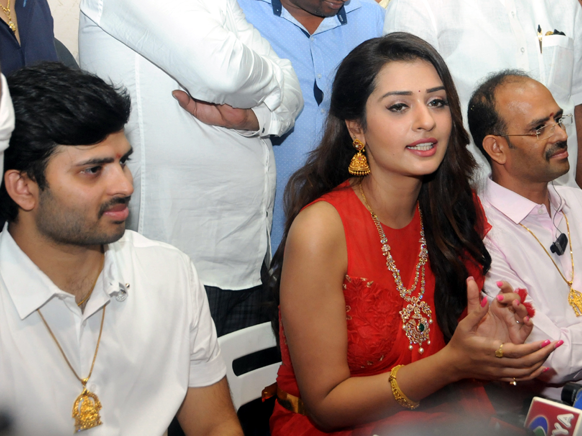 Payal Rajput Inaugurates A Gold & Daimond Show Room in Ongole Photo Gallery - Sakshi4