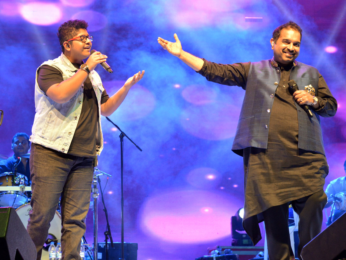 Shankar Mahadevan Music Show In Hyderabad Photo Gallery - Sakshi5