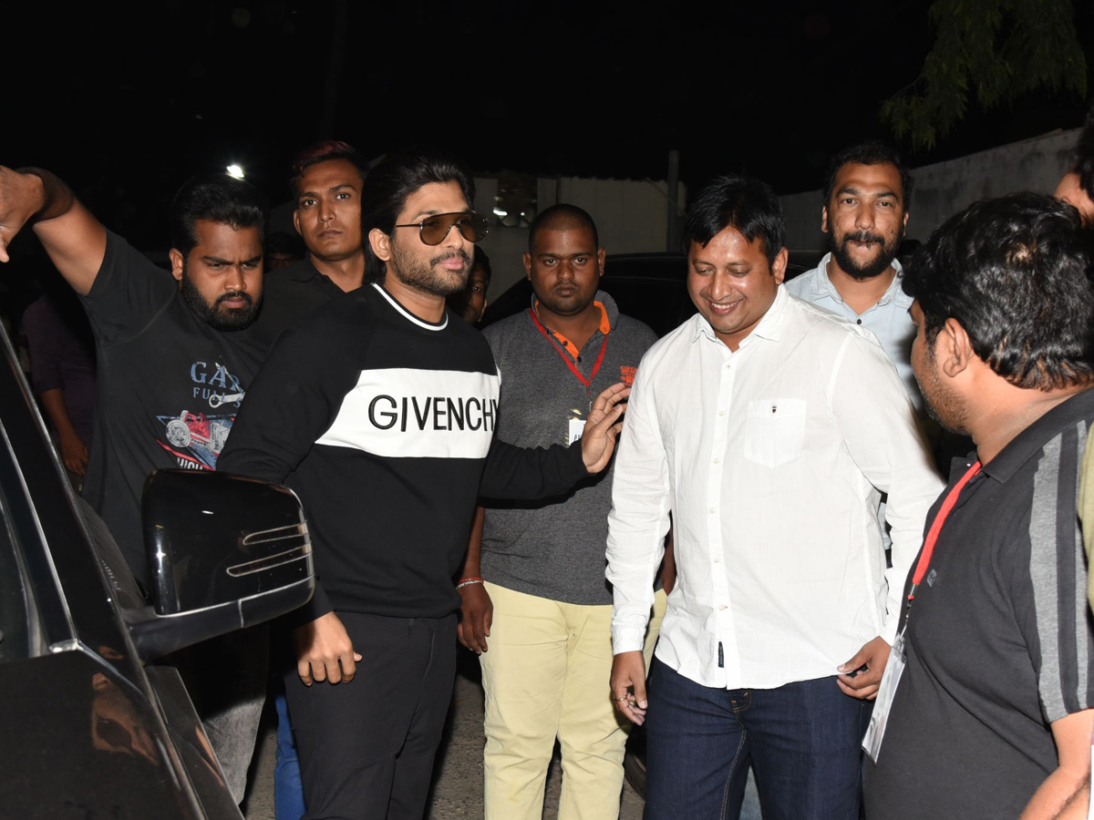 Taxiwala Pre Release Event Photo Gallery - Sakshi4