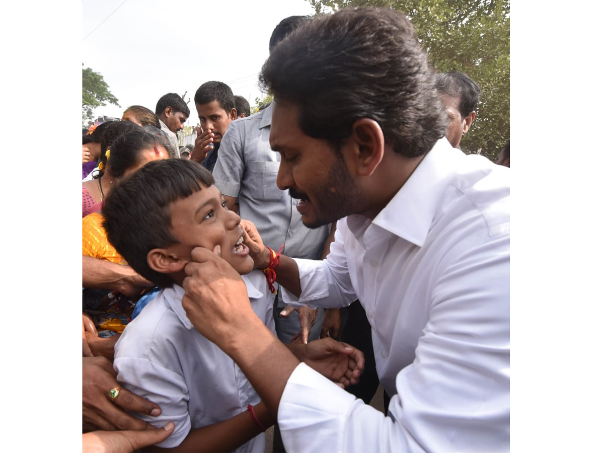 YS Jagan PrajaSankalpaYatra Day 295th Photo Gallery - Sakshi19