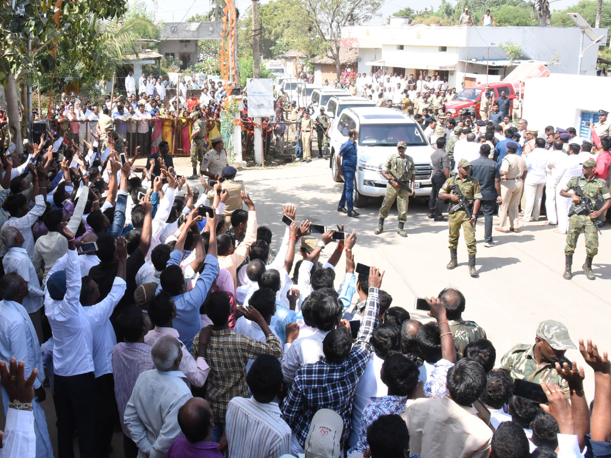 KCR And Harish Rao File Nomination Papers Photo Gallery - Sakshi17