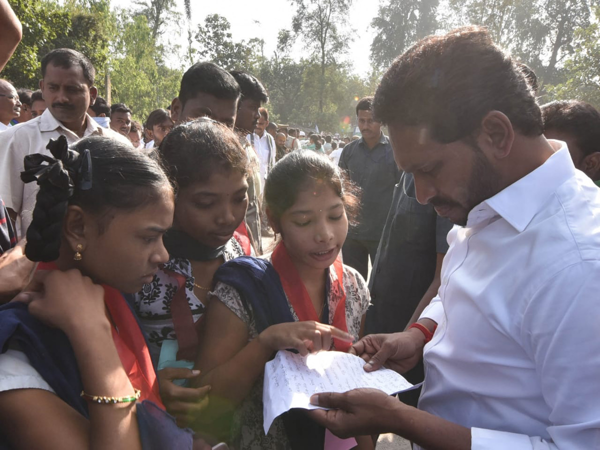 YS jagan padayatra at Vizianagaram photo gallery - Sakshi5