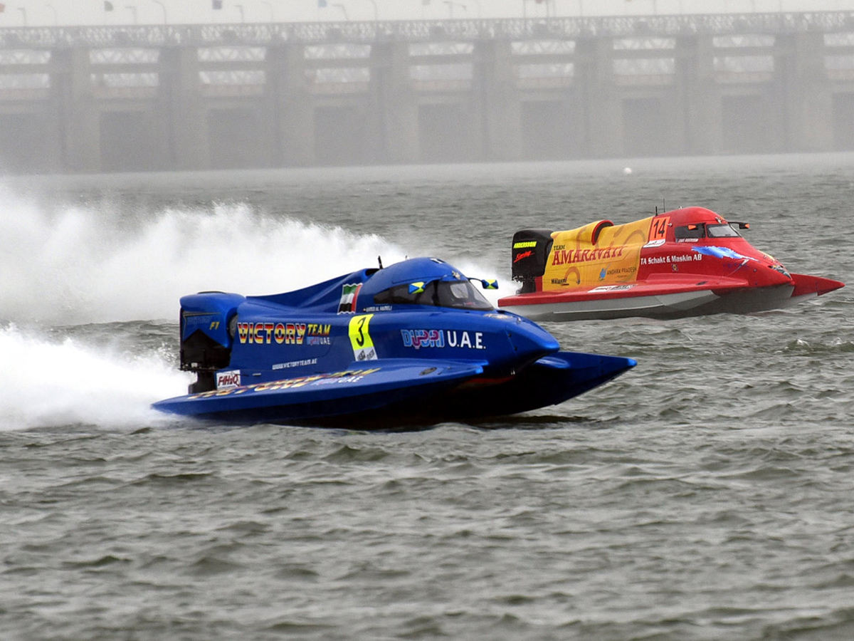 F1H2O Power Boat Race at Vijayawada Photo Gallery - Sakshi16