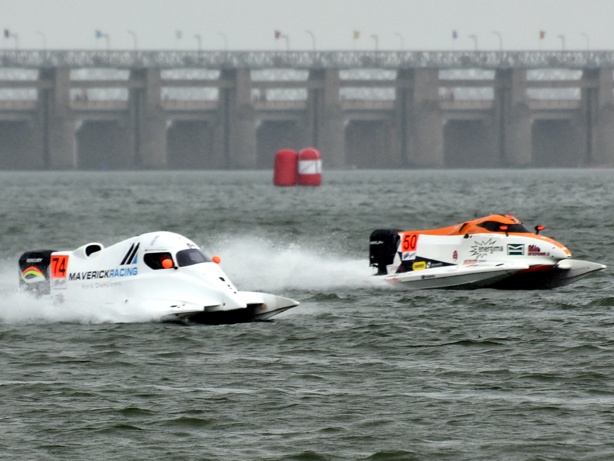 F1H2O Power Boat Race at Vijayawada Photo Gallery - Sakshi8