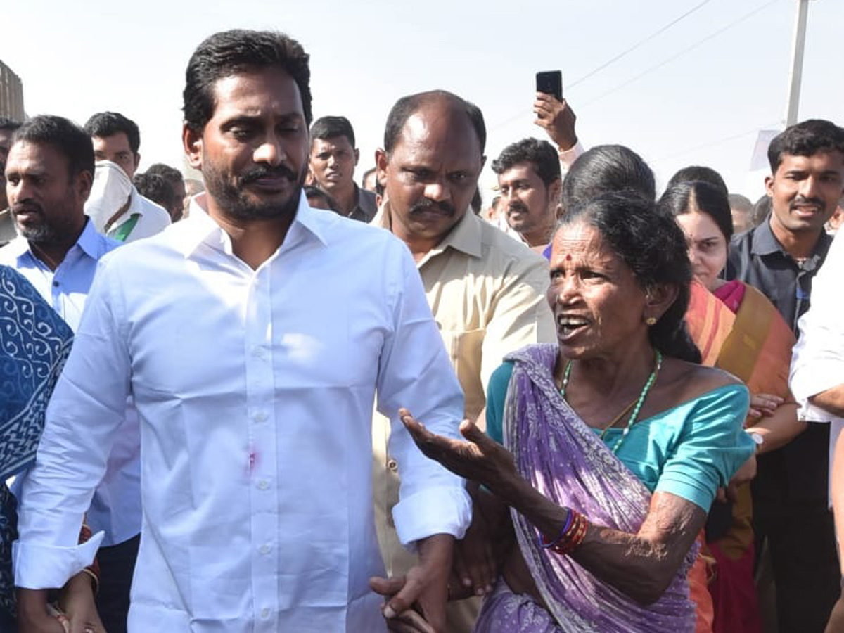 YS jagan padayatra at Vizianagaram photo gallery - Sakshi14