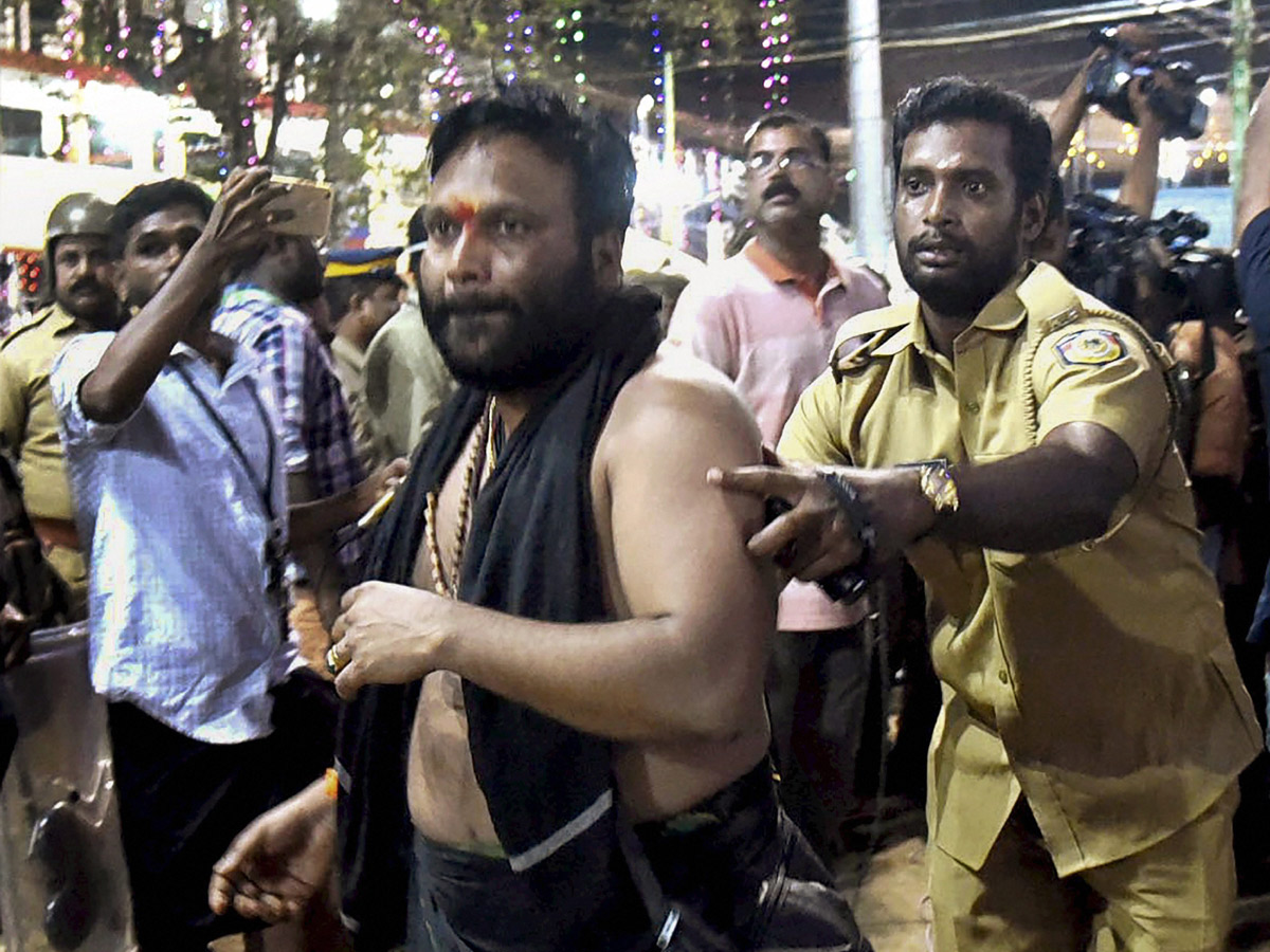 Sabarimala Temple in Kerala - Sakshi5