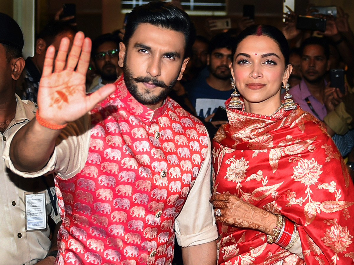 Deepika Padukone and Ranveer singh Marriage Photo Gallery - Sakshi8