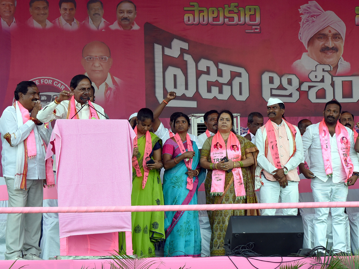 TRS Public Meetings in Khammam, Jangaon Photo Gallery - Sakshi2