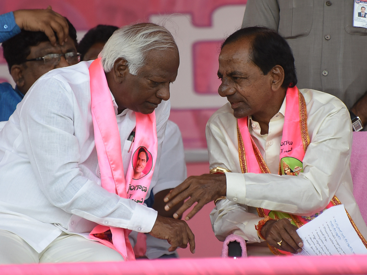 TRS Public Meetings in Khammam, Jangaon Photo Gallery - Sakshi7