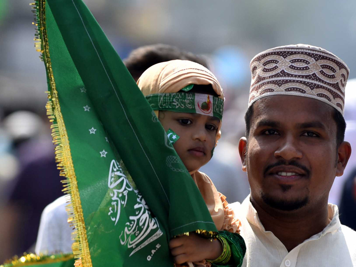 Muslims Celebrating Eid e Milad Photo Gallery - Sakshi13