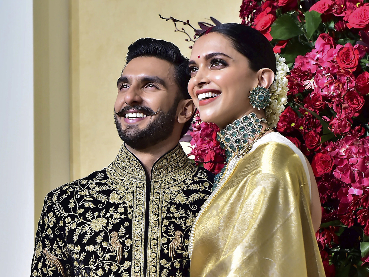 Deepika Ranveer Wedding Reception in Bengaluru Photo Gallery - Sakshi10