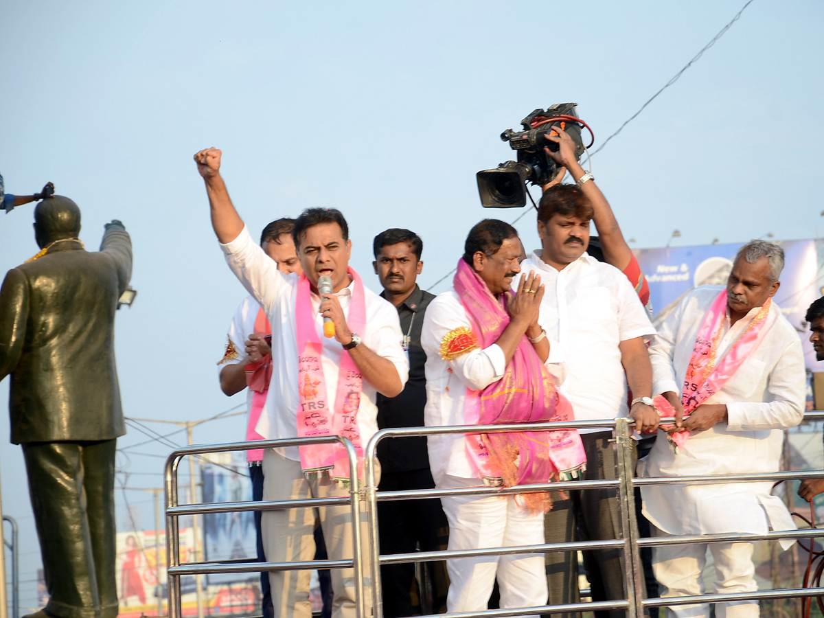 KTR Road show Photo Gallery - Sakshi18