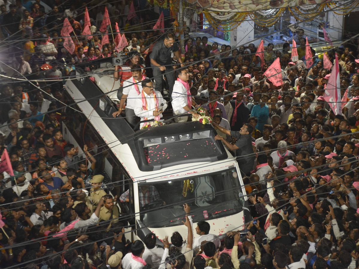 KTR Road show Photo Gallery - Sakshi7