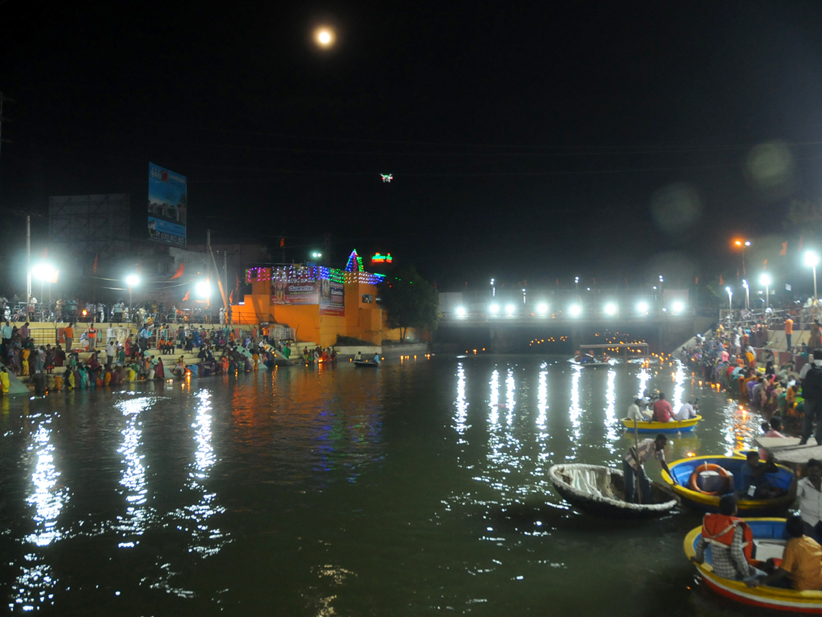 Karthika Masam at Srisailam Temple Photo Gallery - Sakshi3