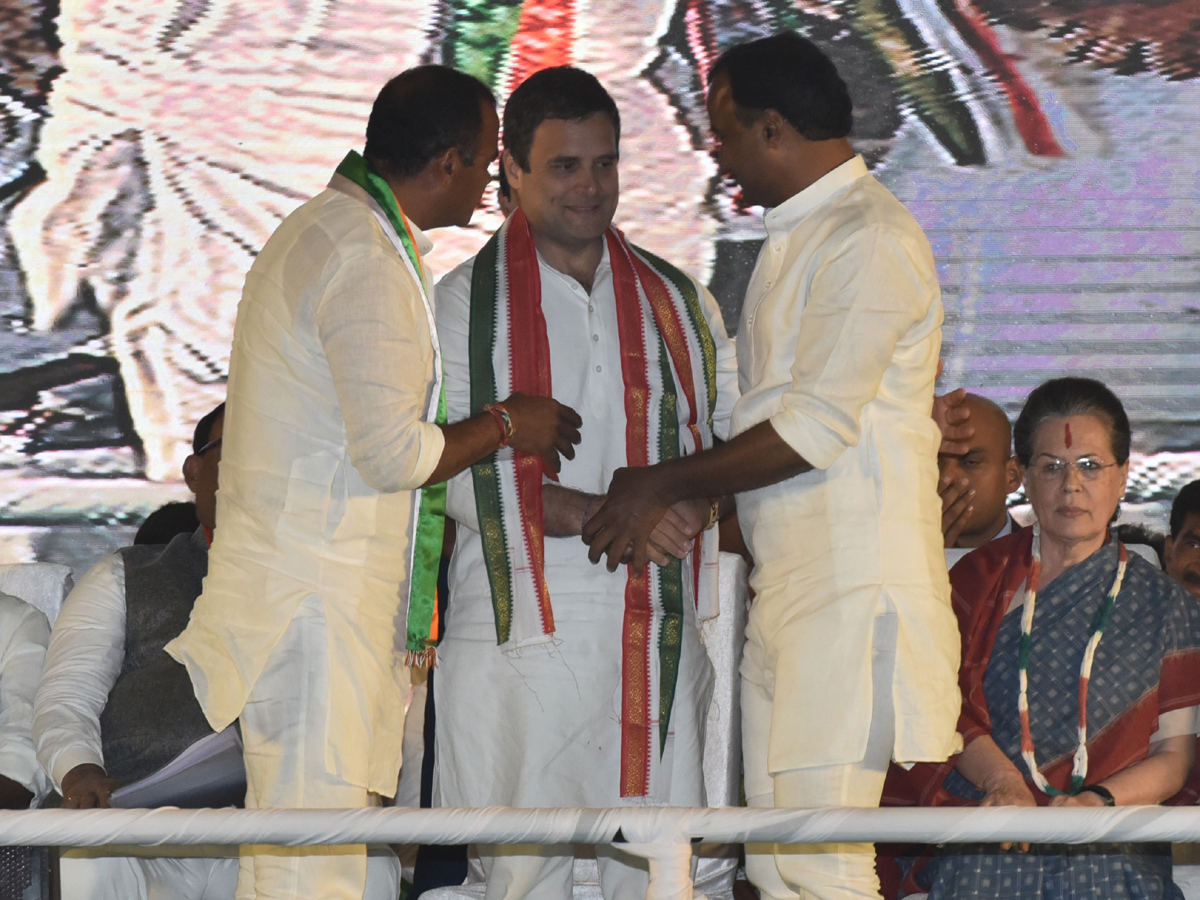 Congress Public Meeting In Medchal Photo Gallery - Sakshi11