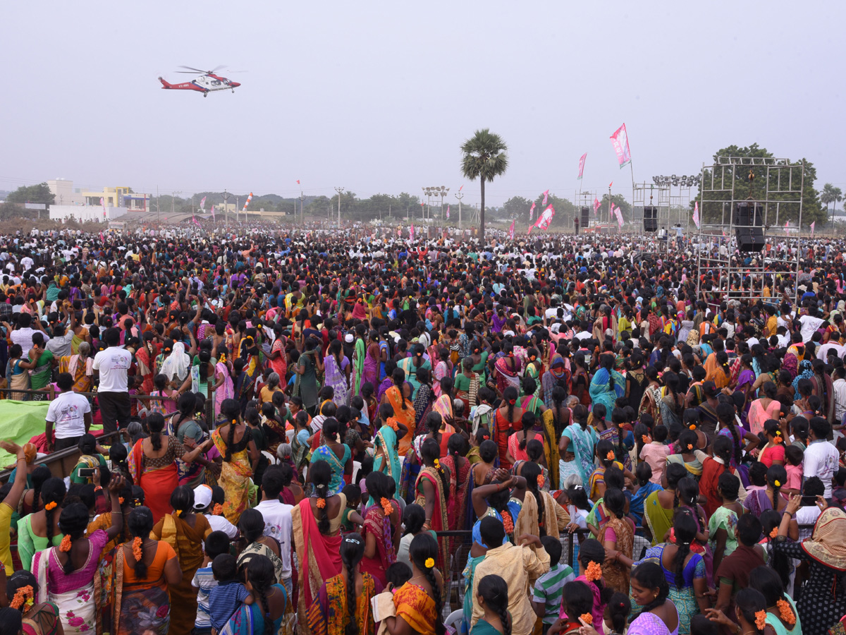 TRS Public Meeting In Suryapet Photo Gallery - Sakshi3