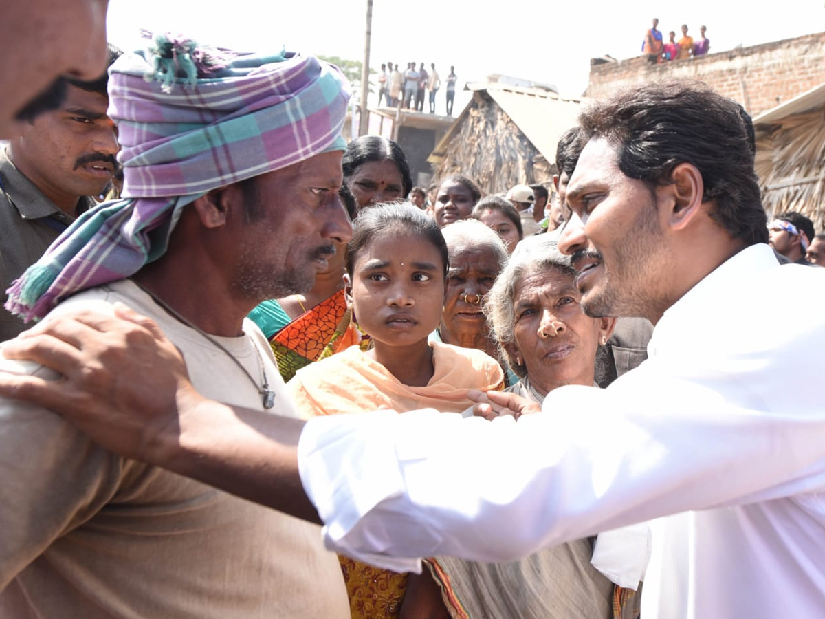 YS Jagan PrajaSankalpaYatra Day 304th Photo Gallery - Sakshi29