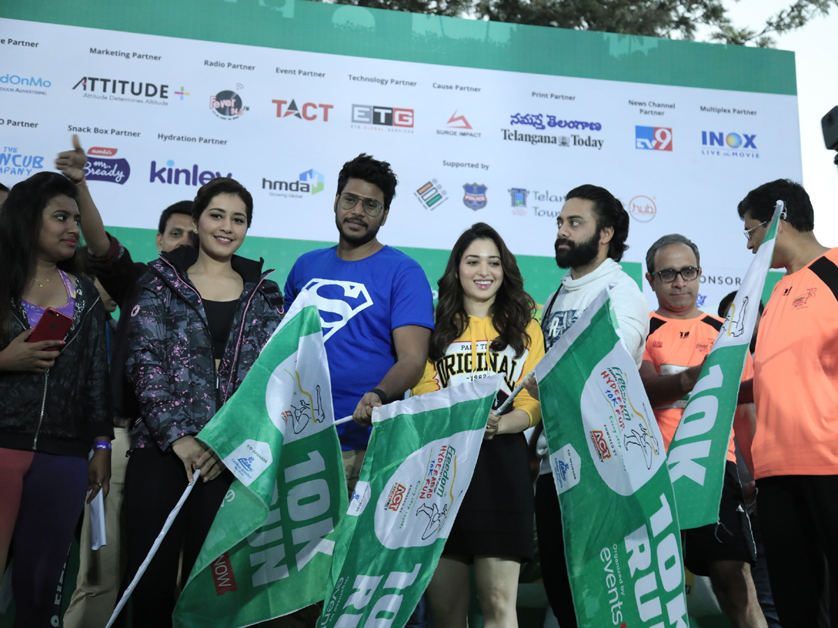 Hyderabad 10k run - Sakshi1