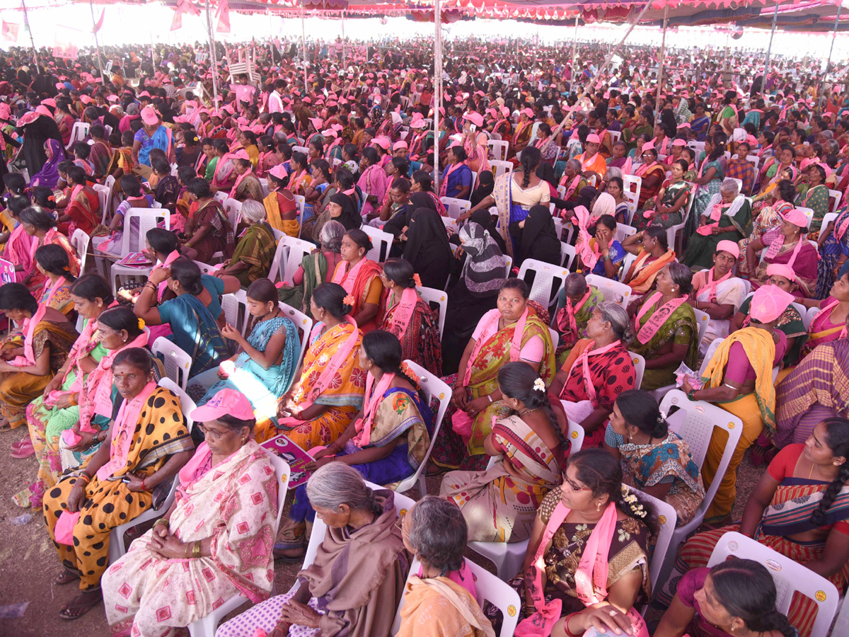 kcr public meeting photo Gallery - Sakshi19