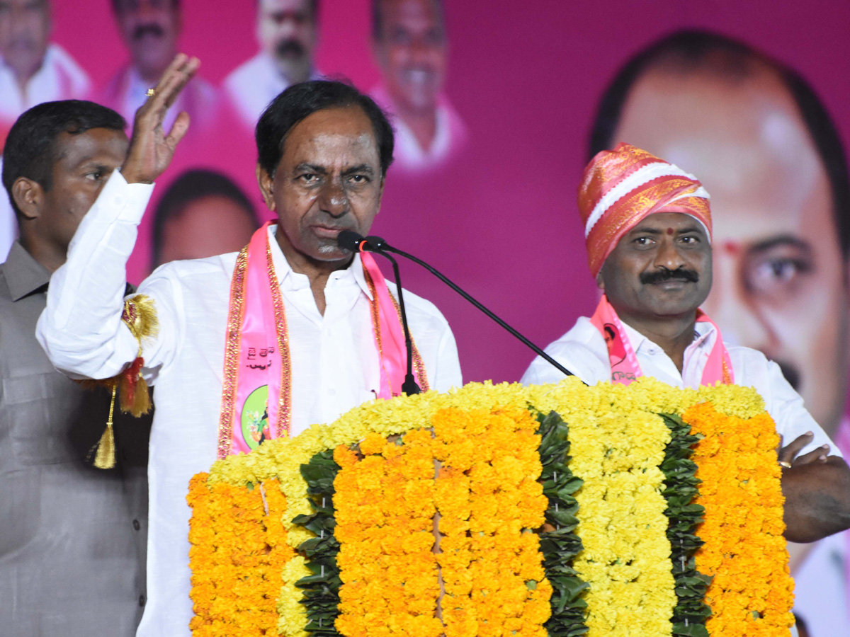 kcr public meeting photo Gallery - Sakshi9