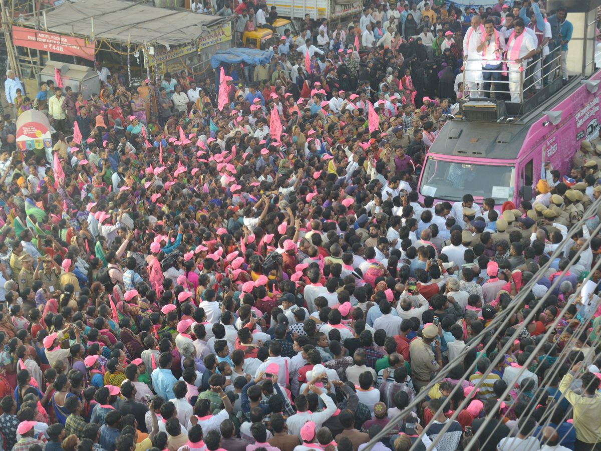 KTR Road show Photo Gallery - Sakshi5