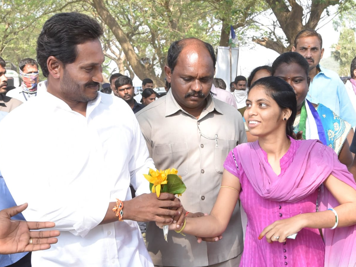  YS Jagan PrajaSankalpaYatra Day 307th Photo Gallery - Sakshi23