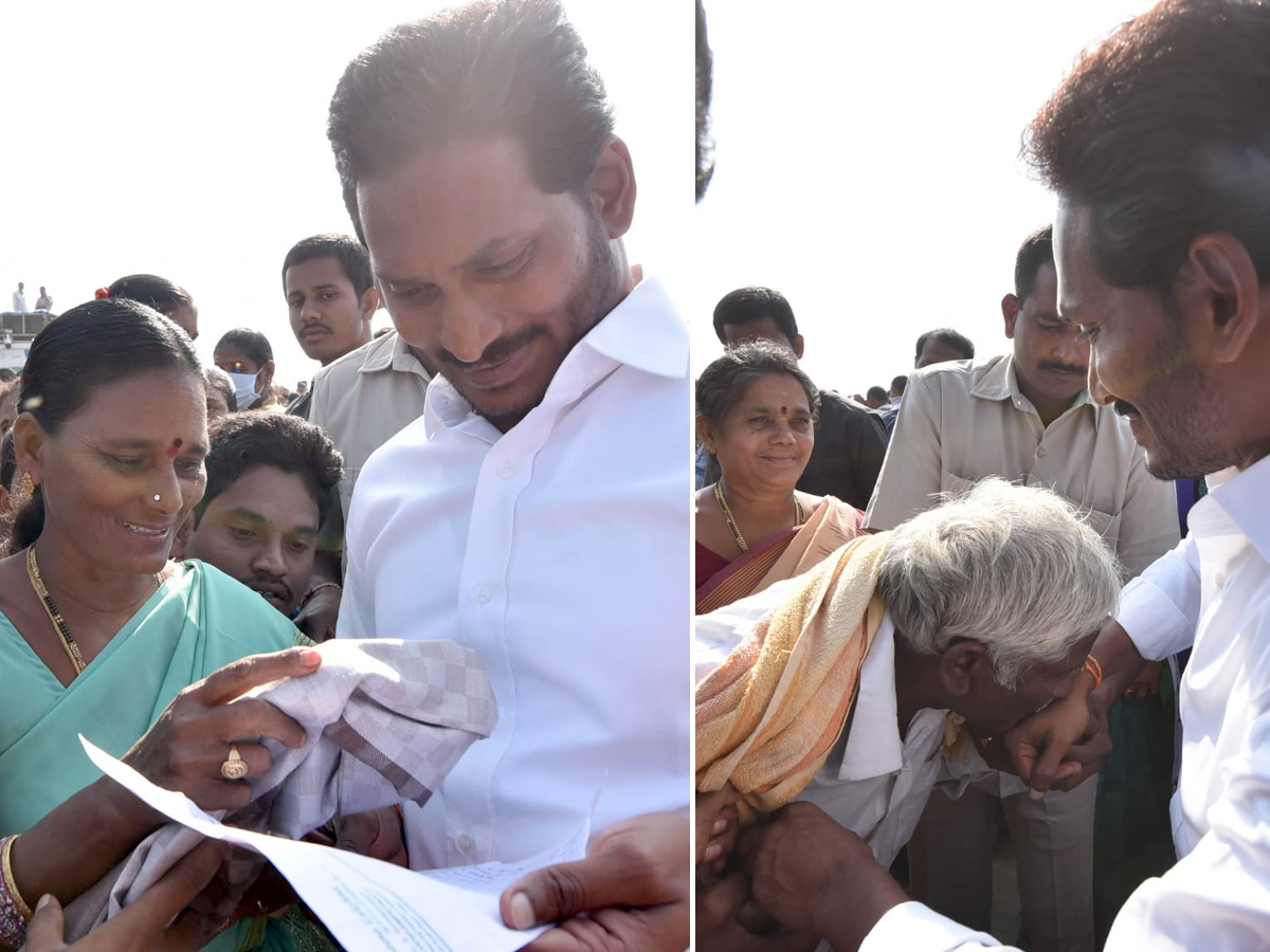  YS Jagan PrajaSankalpaYatra Day 307th Photo Gallery - Sakshi6